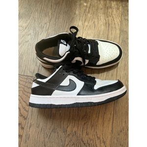 Women’s Nike dunks